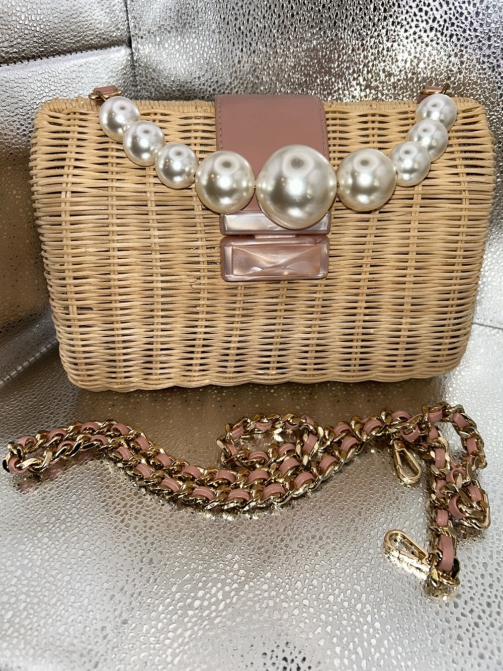 Woven Rattan Crossbody Bag with Pearl Accent - Pink